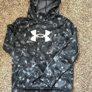 Under Armour Black and Gray Camo Hoodie
